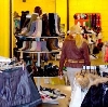 Магазины одежды и обуви в Увельском